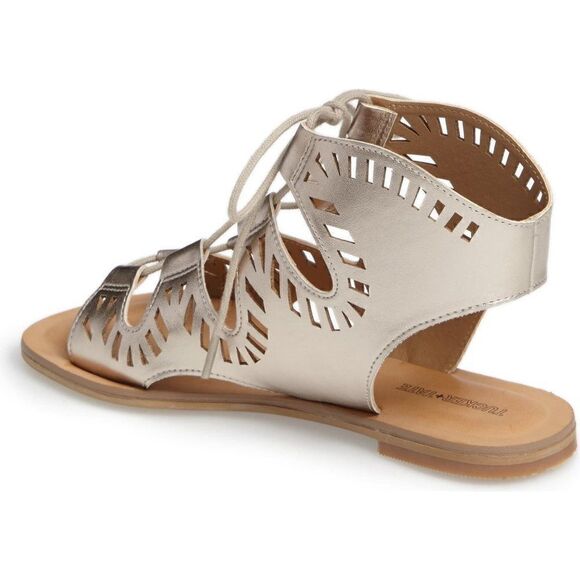 Tucker & Tate Ayva Perforated Sandal (2) - Picture 4 of 15